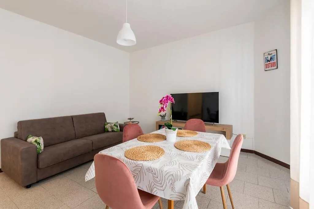 Bilocale A Milano Apartment Italy