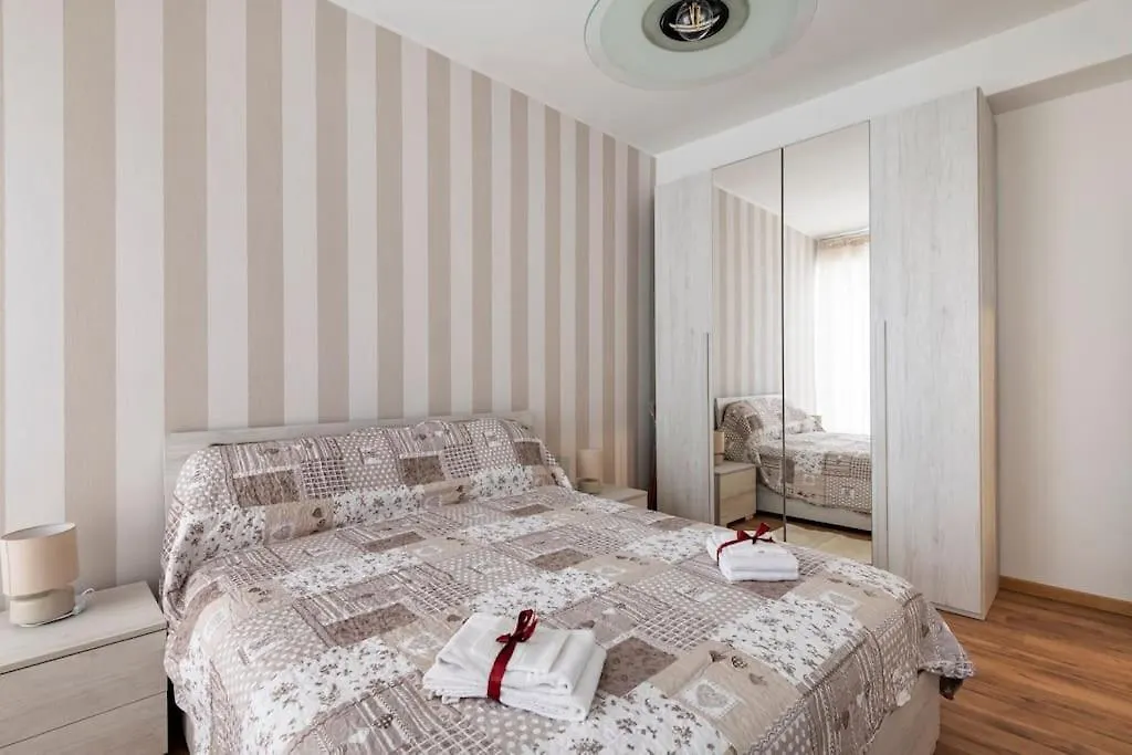 Bilocale A Milano Apartment 0*, Milan Italy