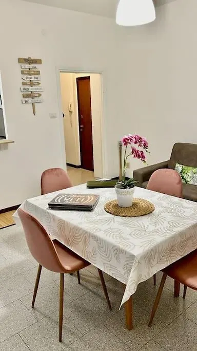 Bilocale A Milano Apartment